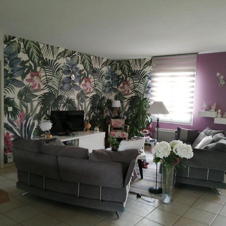 La Conviviale Apartment Saintes Ngoại thất bức ảnh